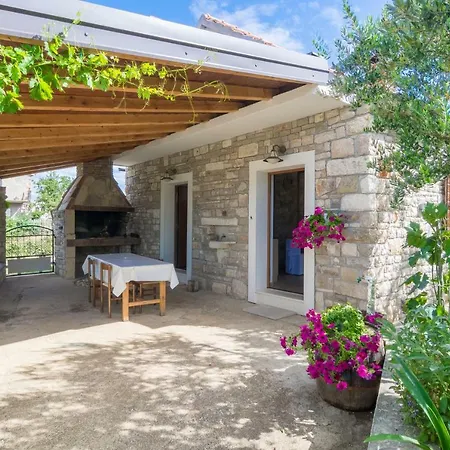 Dom wakacyjny Casa Mala