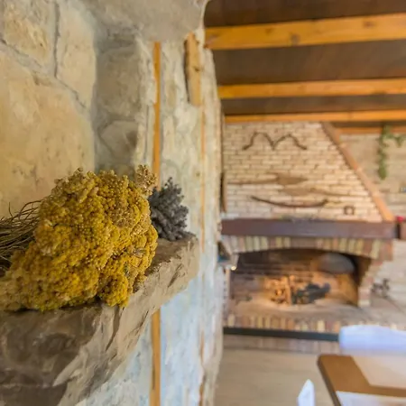 Casa Mala بيت للعطل *